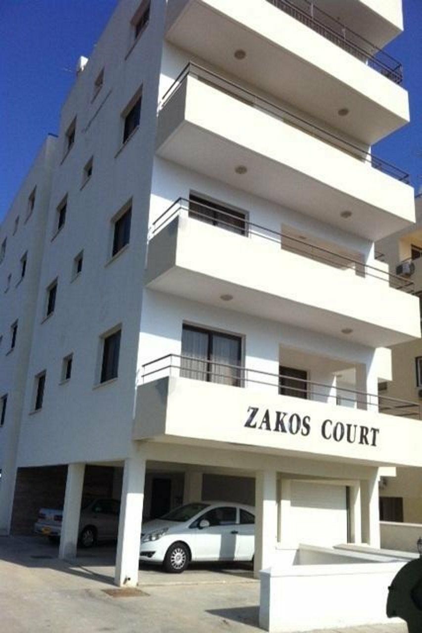 Zakos Court Apartments Larnaca Buitenkant foto