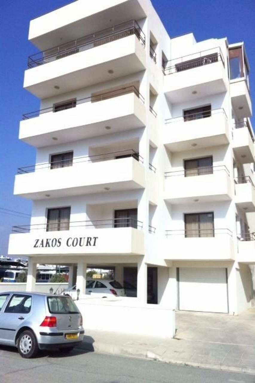 Zakos Court Apartments Larnaca Buitenkant foto